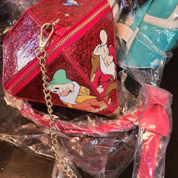 Stitch shoppe seven dwarfs gem - Picture 2 of 3
